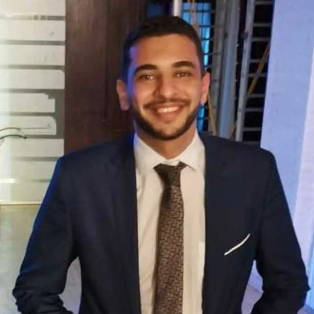 د. أحمد طارق